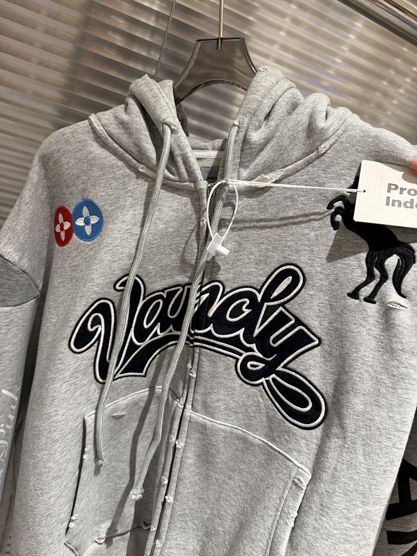 패션 브랜드 25FW 콜라보 지퍼업 후드티 빈티지 디스 - Streetwear Brand Collabs 리뷰 및 가격